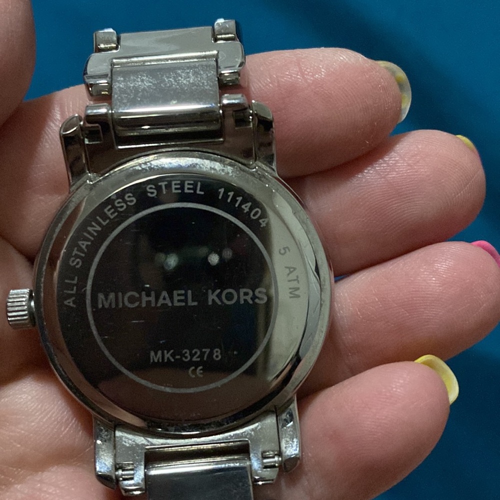 Mk Watch - image 5